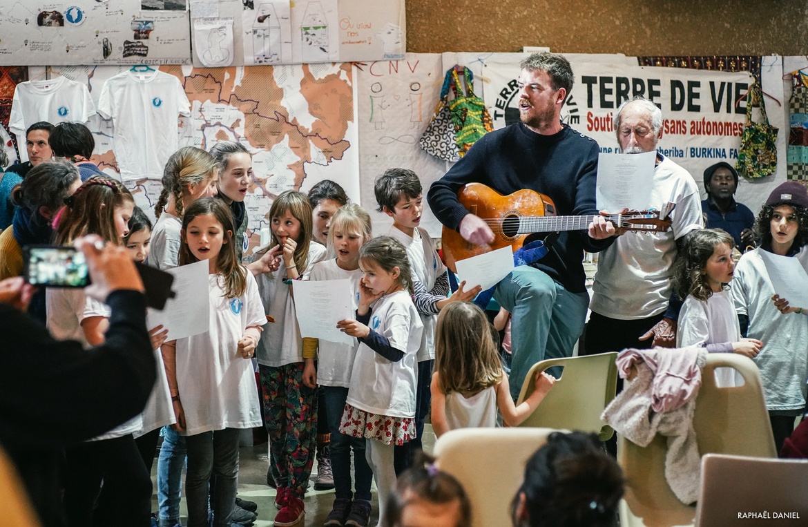 Les enfants ont même chanté leur chanson